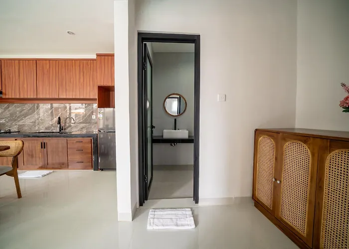 Villa Brand New Caracola Seminyak